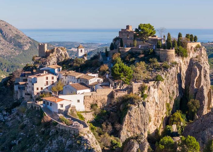 Dronebilde av Guadalest