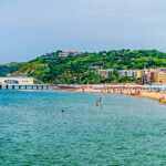 Stranden ved Gabicce Mare langs Adriaterhavskysten