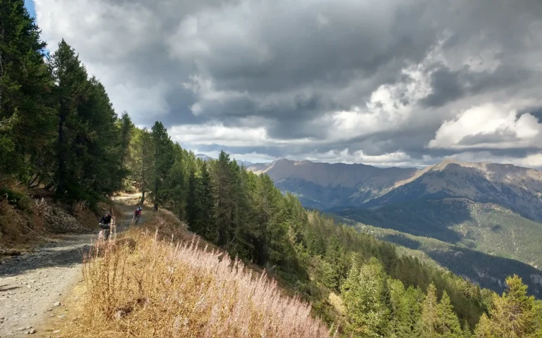 Terrengsykkeltur fra De maritime Alpene til Middelhavet - Via del Sale - med Expa Travel