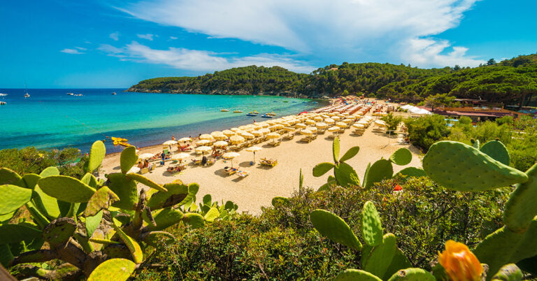 Fetovaia beach på Elba, Toscana, Italia