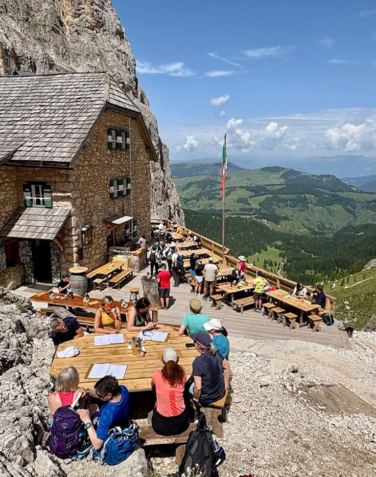 Fotturer i Dolomittene, med Sassolungo, Seceda og Seiser Alm i programmet | Expa Travel