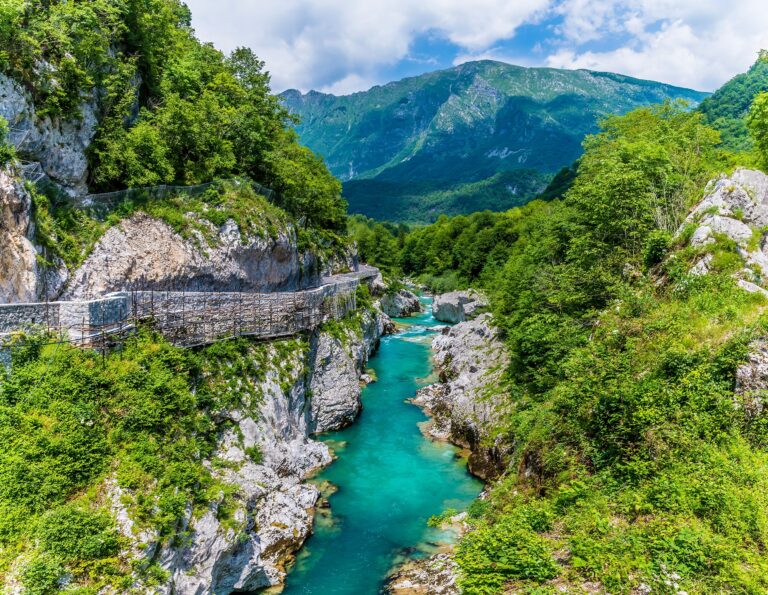 Soca River i Slovenia | Expa Travel